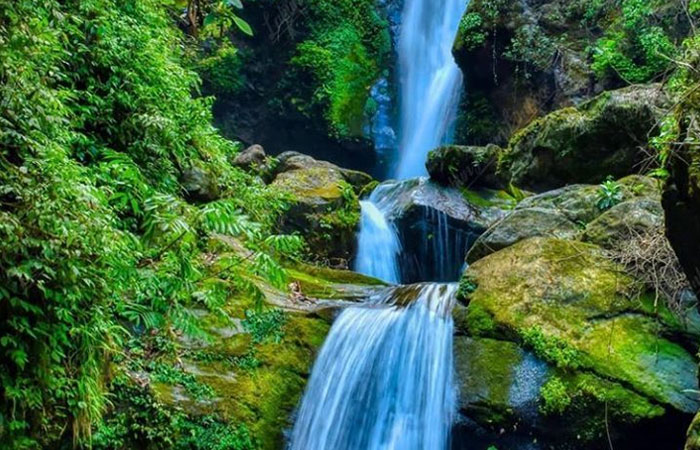 Kanchenjunga Waterfall 